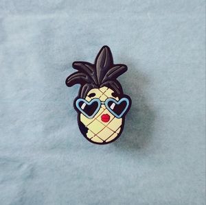 🍭7/$15 Pineapple Croc Charm